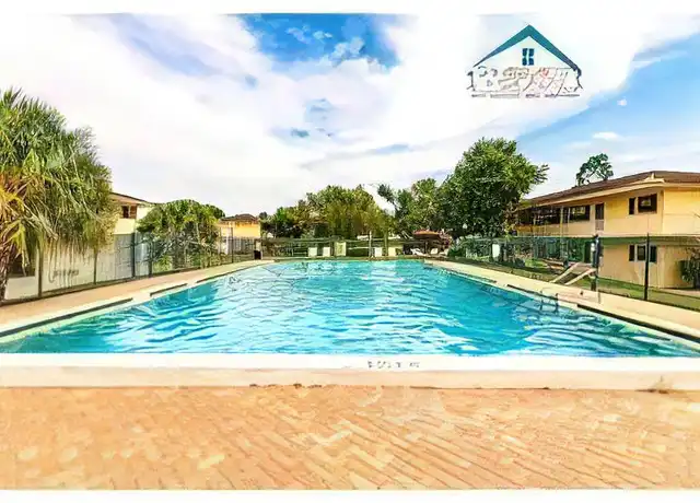 Property at 3325 Airport Rd N Unit H4, Naples, FL, 34105, 2 beds, 1 bath, [object Object]
