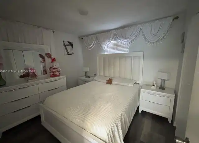 Property at 1055 NW 153rd St, Miami, FL, 33169, 2 beds, 1 bath, [object Object]