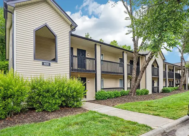 Photo of 100 Horizon Ct NW, Concord, NC 28027