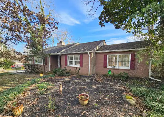 Property at 3708 Kingston Pike, Knoxville, TN, 37919, 4 beds, 3 baths, [object Object]