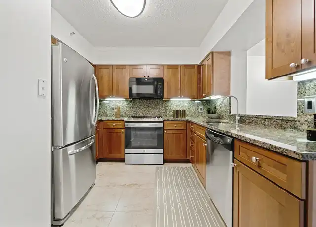 Property at Bethesda Place - 7701 Woodmont Ave, Bethesda, MD, 20814, 1-2 bed, 1-2 bath, [object Object]