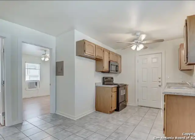 Property at 236 Hawthorne, San Antonio, TX, 78214, 3 beds, 1 bath, [object Object]
