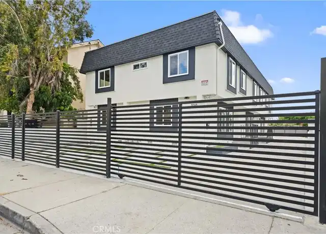 Property at 7010 Lennox Ave Unit C, Van Nuys, CA, 91405, 3 beds, 2.5 baths, [object Object]