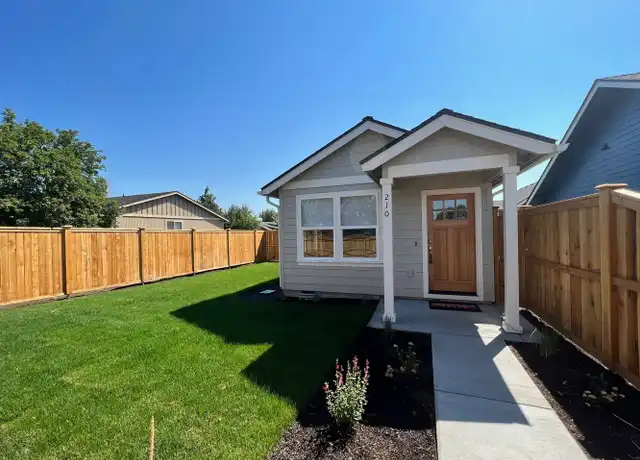 Property at 210 SW 17th St Unit ADU, Redmond, OR, 97756, 1 bed, 1 bath, [object Object]