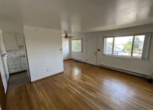 Property at 27220 83rd Dr NW Unit 4, Stanwood, WA, 98292, 1 bed, 1 bath, [object Object]