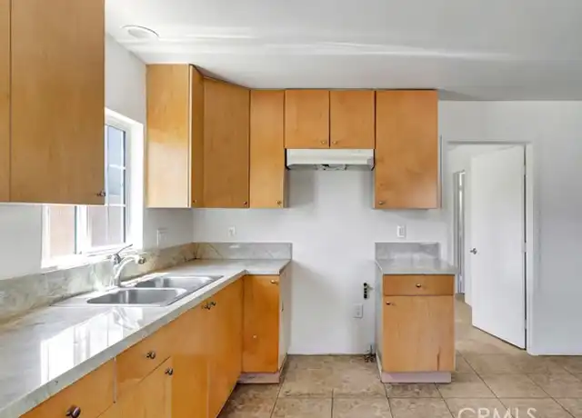 Property at 6825 Simpson Ave Unit 1, North Hollywood, CA, 91605, 1 bed, 1 bath, [object Object]