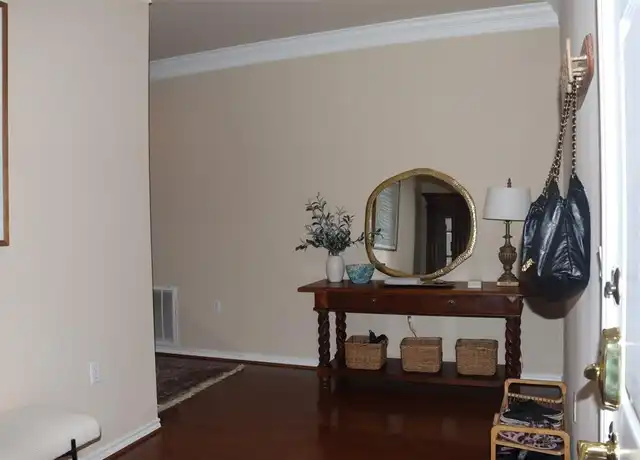 Property at 2400 McCue Rd #401, Houston, TX, 77056, 3 beds, 2 baths, [object Object]