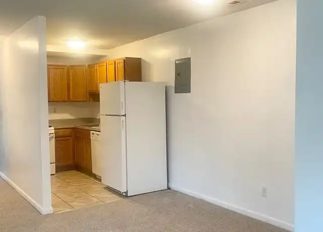 Property at 625 Chesapeake St SE #205, Washington, DC, 20032, 2 beds, 1 bath, [object Object]