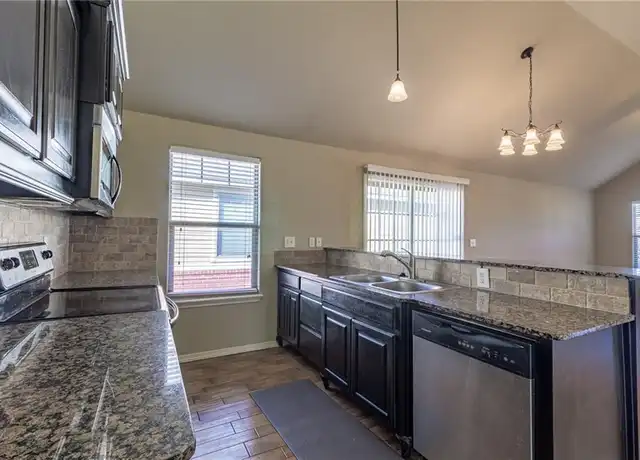 Property at 3815 SW Ridgepointe Ave, Bentonville, AR, 72712, 3 beds, 2 baths, [object Object]
