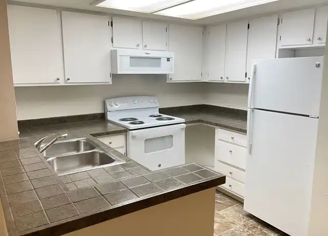 Property at 17939 95th Pl NE Unit 3, Bothell, WA, 98011, 2 beds, 1 bath, [object Object]
