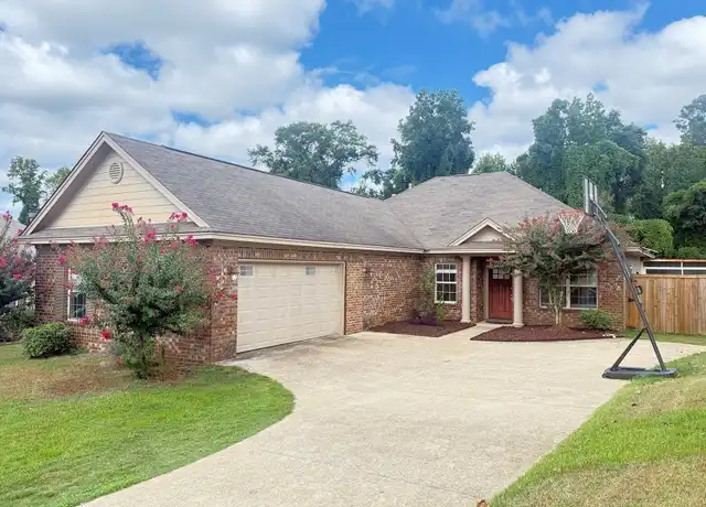 Property at 703 Kingsley Dr, Prattville, AL, 36066, 5 beds, 3 baths, [object Object]