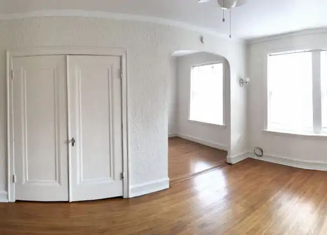 Property at 5727 N Winthrop Ave Unit 211, Chicago, IL, 60660, 0 beds, 1 bath, [object Object]