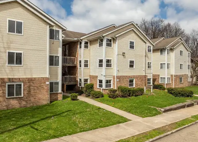 Property at University Commons Apartments - 600 Sherman St, Akron, OH, 44311, 4 beds, 2 baths, [object Object]