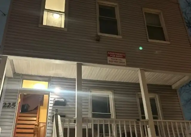 Property at 225 Linden Rd Unit 1, Roselle, NJ, 07203, 2 beds, 1 bath, [object Object]