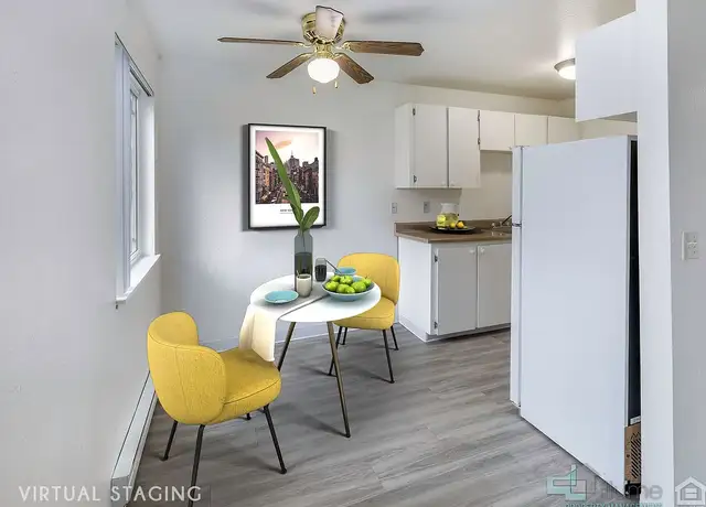 Photo of 4611 SE Brookside Dr, Portland, OR 97222