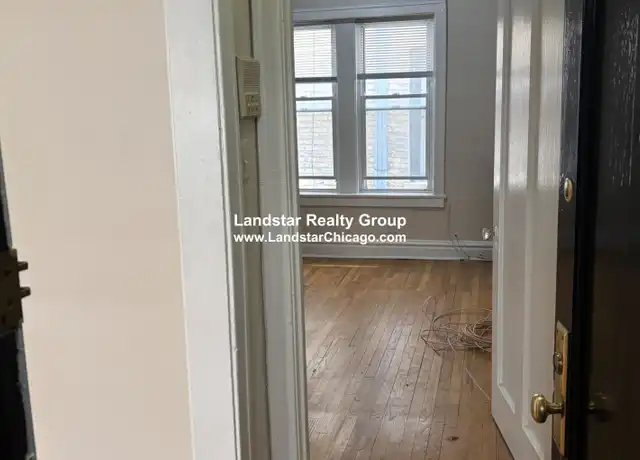 Property at 4931 N Whipple St Unit 1E, Chicago, IL, 60625, 1 bed, 1 bath, [object Object]