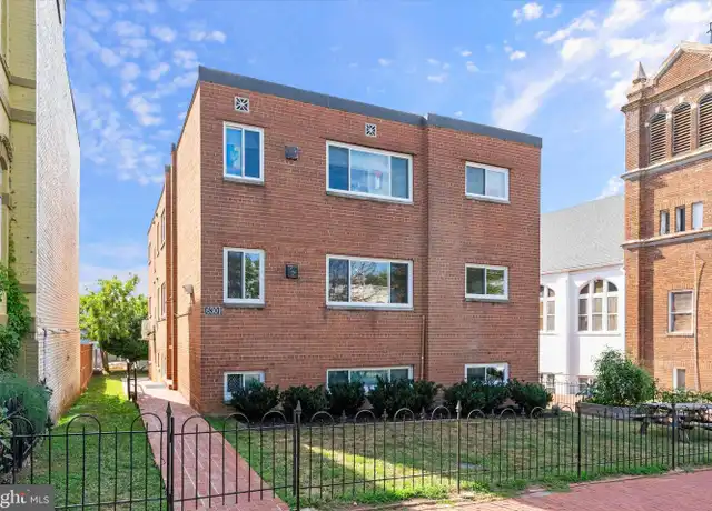 Property at 630 11th St NE Unit 303, Washington, DC, 20002, 1 bed, 1 bath, [object Object]