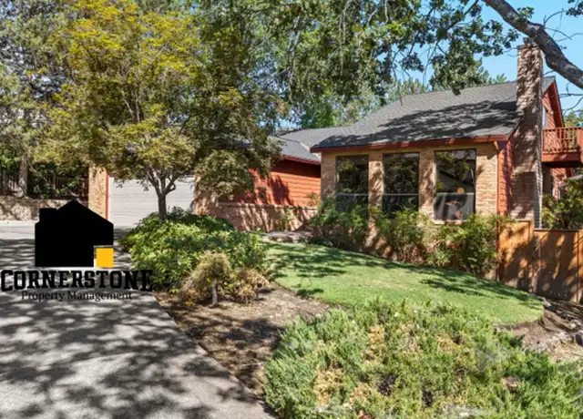 Property at 1024 Tamara Cir, Medford, OR, 97504, 4 beds, 2 baths, [object Object]
