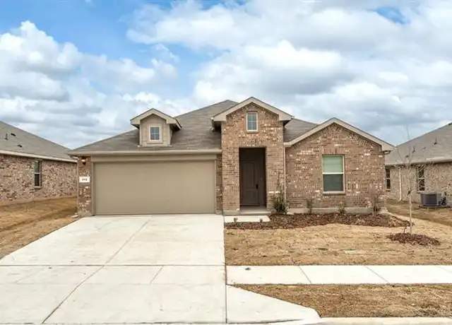 Property at 312 Destin Dr, Fort Worth, TX, 76131, 4 beds, 2 baths, [object Object]