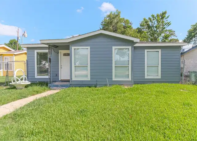 Property at 6823 Keller St, Houston, TX, 77087, 2 beds, 1 bath, [object Object]