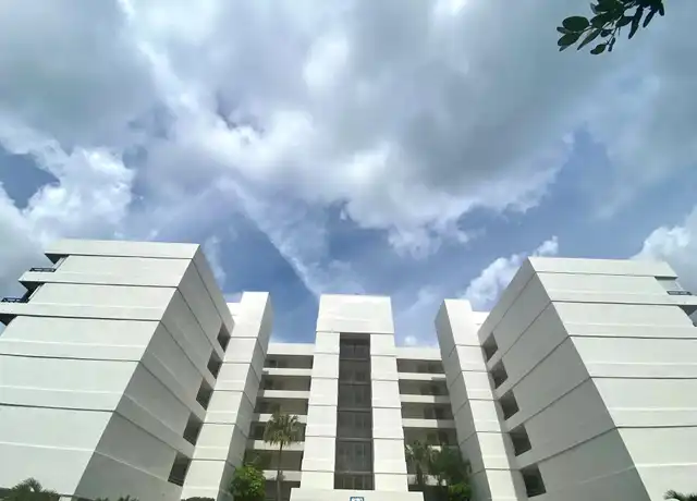 Property at 3555 S Ocean Blvd #517, Palm Beach, FL, 33480, 1 bed, 1.5 baths, [object Object]