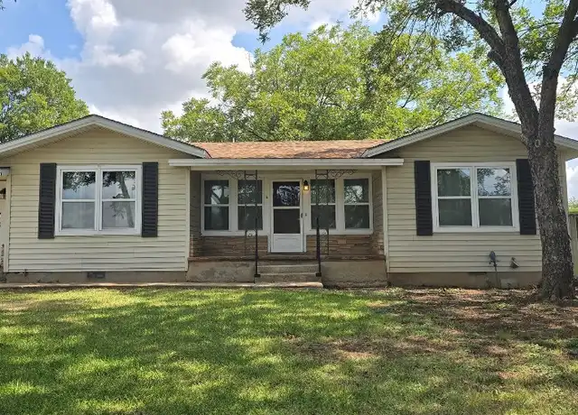 Property at 504 Corral Ln Unit A, Austin, TX, 78745, 3 beds, 1 bath, [object Object]