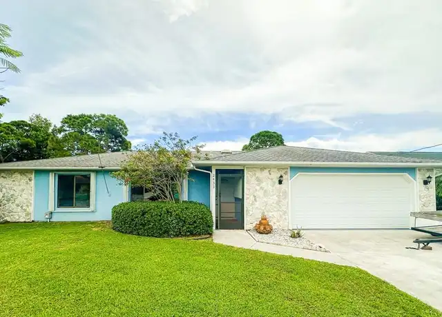 Property at 2433 SE Hallahan St, Port Saint Lucie, FL, 34952, 2 beds, 2 baths, [object Object]