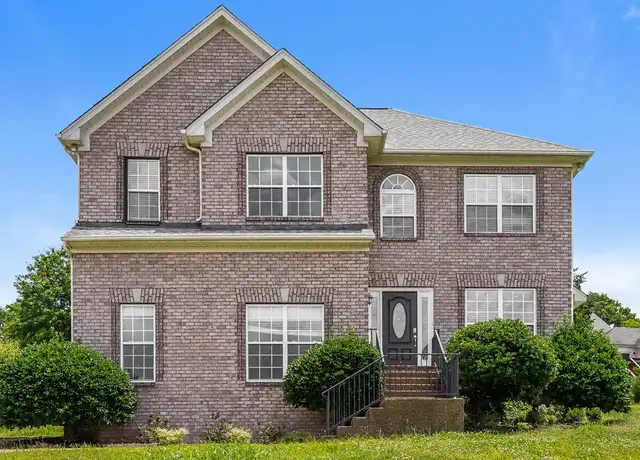 Property at 102 Polk Ct, Hendersonville, TN, 37075, 3 beds, 2 baths, [object Object]