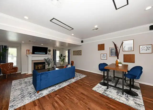 Property at 100 Chapel Ridge Dr, Jackson, TN, 38305, 2-3 beds, 2 baths, [object Object]