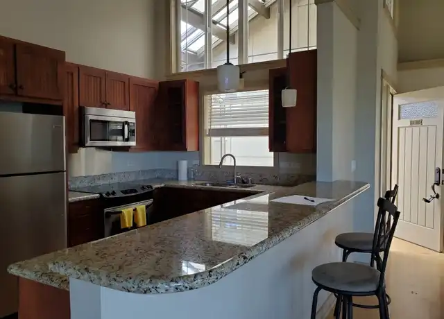 Property at 6025 Alii Dr Unit B201, Kailua-Kona, HI, 96740, 3 beds, 2 baths, [object Object]