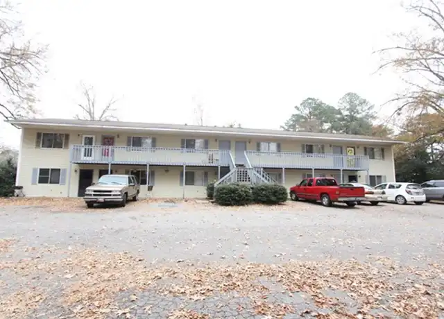 Property at 1006 Spring St Unit Spring St unit 1, Greenwood, SC, 29646, 1 bed, 1 bath, [object Object]