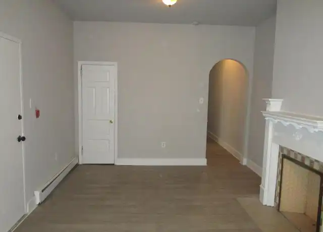 Property at 820 Wynnewood Rd Unit 1ST FLOOR, Philadelphia, PA, 19151, 2 beds, 1 bath, [object Object]