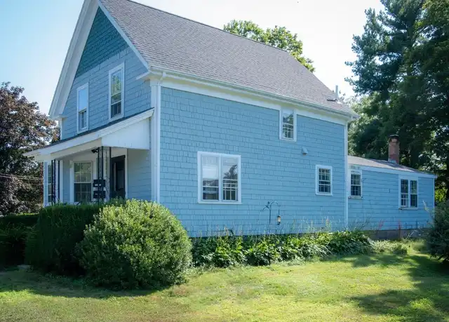 Property at 23 Walnut St Unit NA, Danvers, MA, 01923, 4 beds, 2 baths, [object Object]