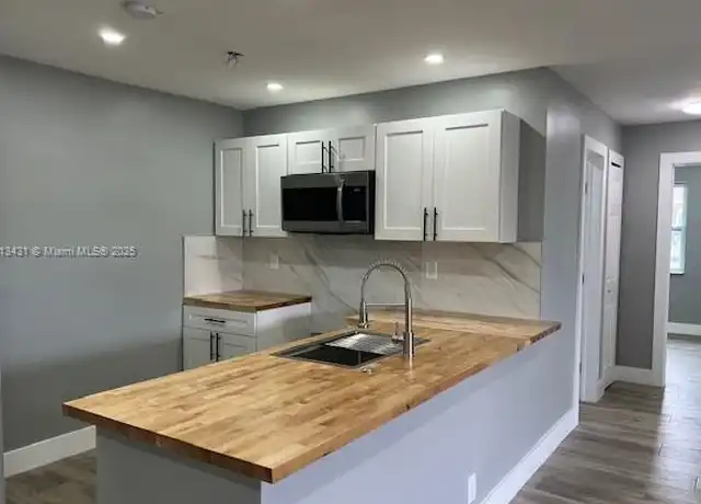 Property at 5417 NW 22nd St Unit 5417, Lauderhill, FL, 33313, 2 beds, 1 bath, [object Object]