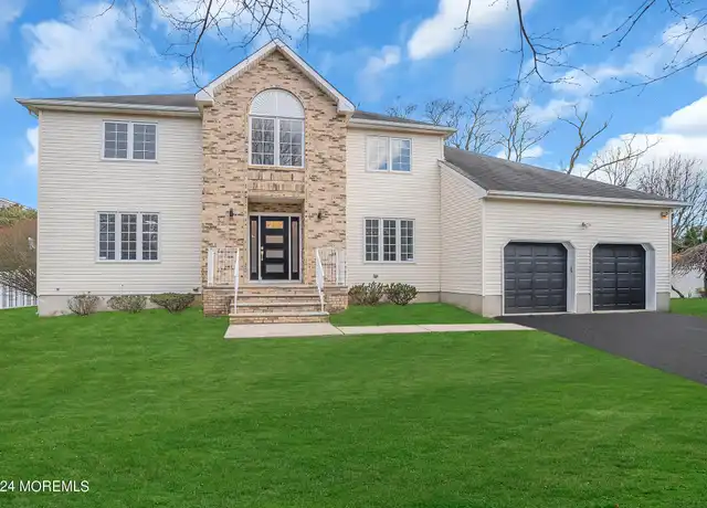 Property at 6 Lotus Ct, Ocean, NJ, 07712, 5 beds, 3 baths, [object Object]