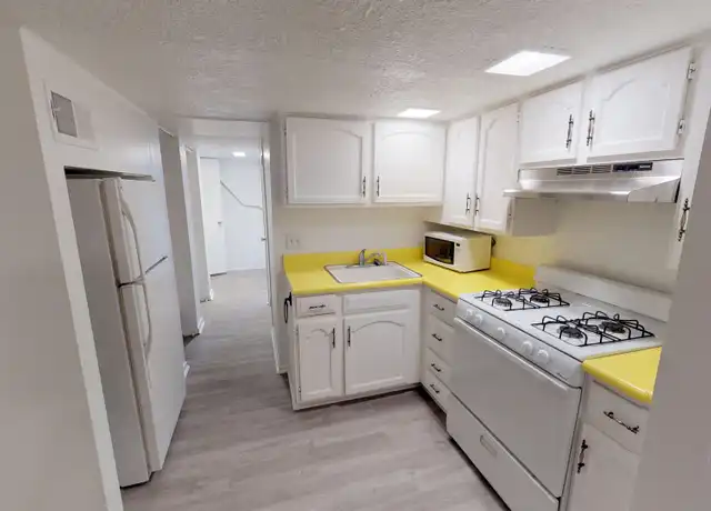 Property at 59 S Logan St Unit 1, Denver, CO, 80209, 2 beds, 1 bath, [object Object]
