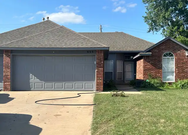 Property at 808 E Kansas St, Broken Arrow, OK, 74012, 3 beds, 2 baths, [object Object]
