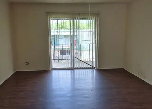 Property at 8289 Shadow Wood Dr Unit 4, Woodway, TX, 76712, 2 beds, 2 baths, [object Object]
