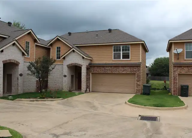 Property at 1824 W Villa Maria Rd, Bryan, TX, 77807, 3 beds, 2.5 baths, [object Object]