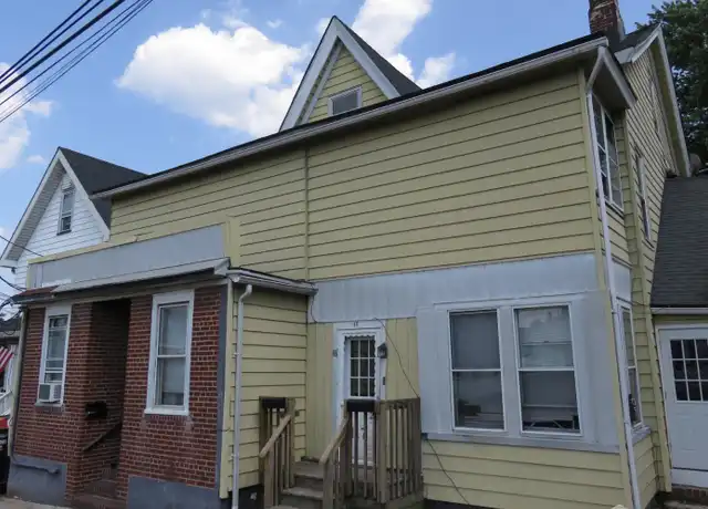 Property at 417 Henry St Unit 4, South Amboy, NJ, 08879, 2 beds, 1 bath, [object Object]