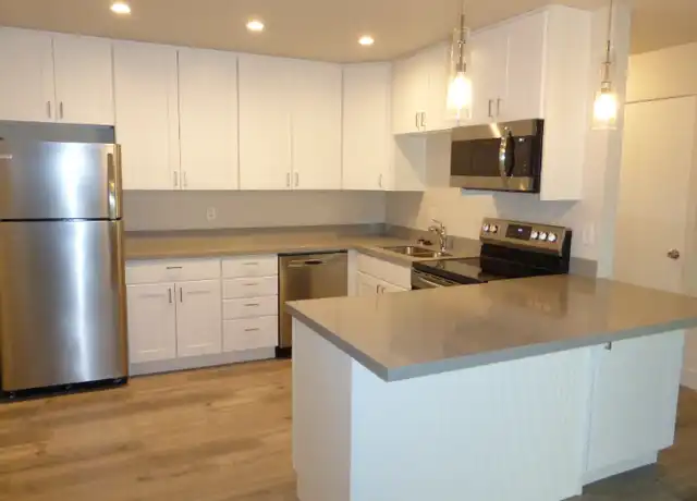 Property at 172 W Clinton Ave Apt 104, Salt Lake City, UT, 84103, 1 bed, 1 bath, [object Object]