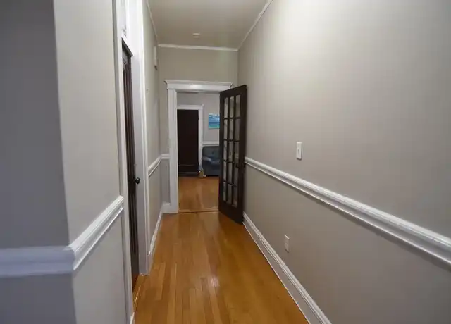 Property at 10-12 Greenway - 10 Greenway Ct, Brookline, MA, 02446, 3-4 beds, 1-2 bath, [object Object]