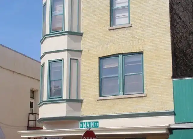 Property at 292 W Main St Unit 304, Waukesha, WI, 53186, 1 bed, 1 bath, [object Object]