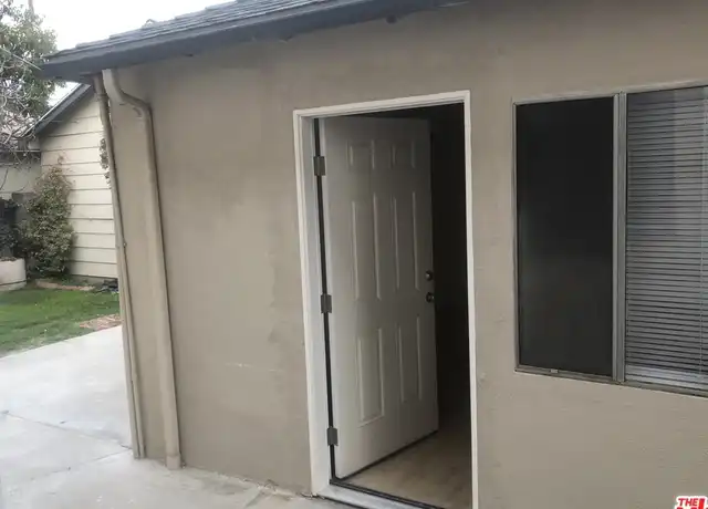 Property at 410 N Frederic St, Burbank, CA, 91505, 1 bed, 1 bath, [object Object]