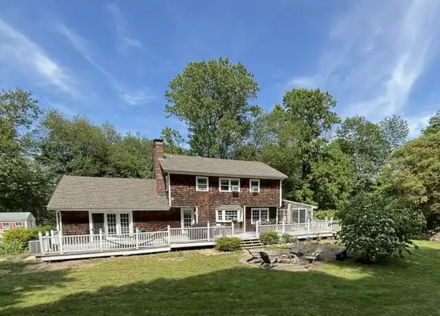 Property at 1971 Gold Star Hwy, Mystic, CT, 06355, 4 beds, 2 baths, [object Object]