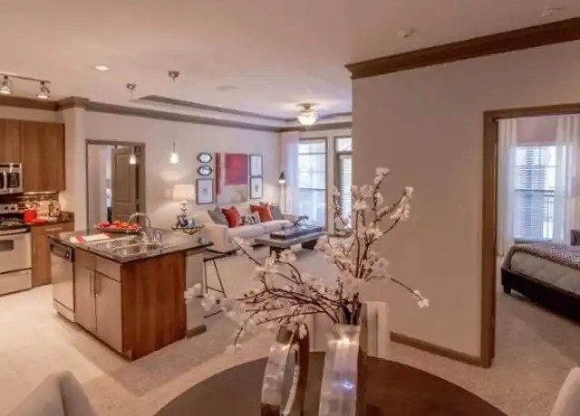 Property at 100 Perimeter Trce E, Atlanta, GA, 30346, 2 beds, 2 baths, [object Object]