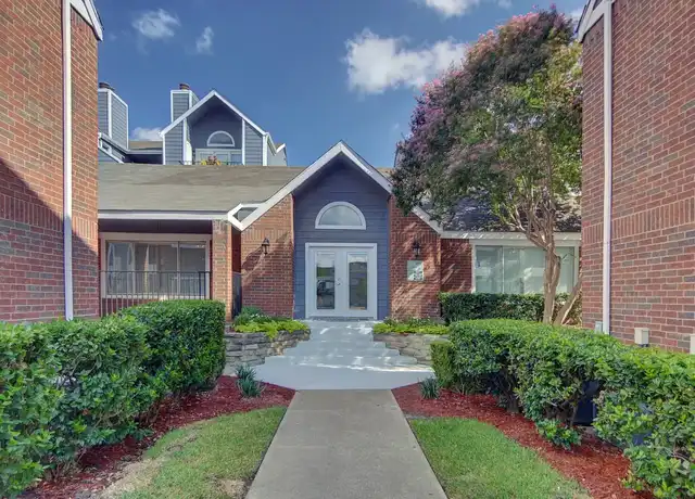 Property at The Trellis at Lake Highlands - 9707 Walnut Hill Ln, Dallas, TX, 75238, 2 beds, 1-2 bath, [object Object]