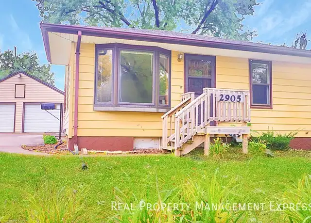 Property at 2905 E 19th St, Sioux Falls, SD, 57103, 3 beds, 1 bath, [object Object]