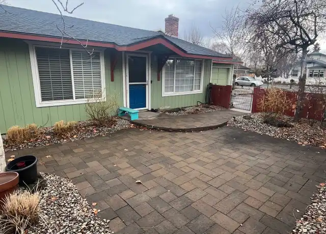 Property at 725 NW Birch Ave, Redmond, OR, 97756, 3 beds, 1.5 baths, [object Object]