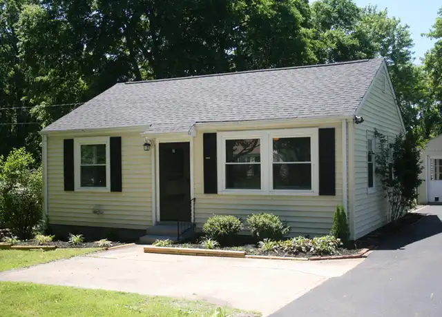 Property at 2833 Colonial Cir, Nashville, TN, 37214, 2 beds, 1 bath, [object Object]